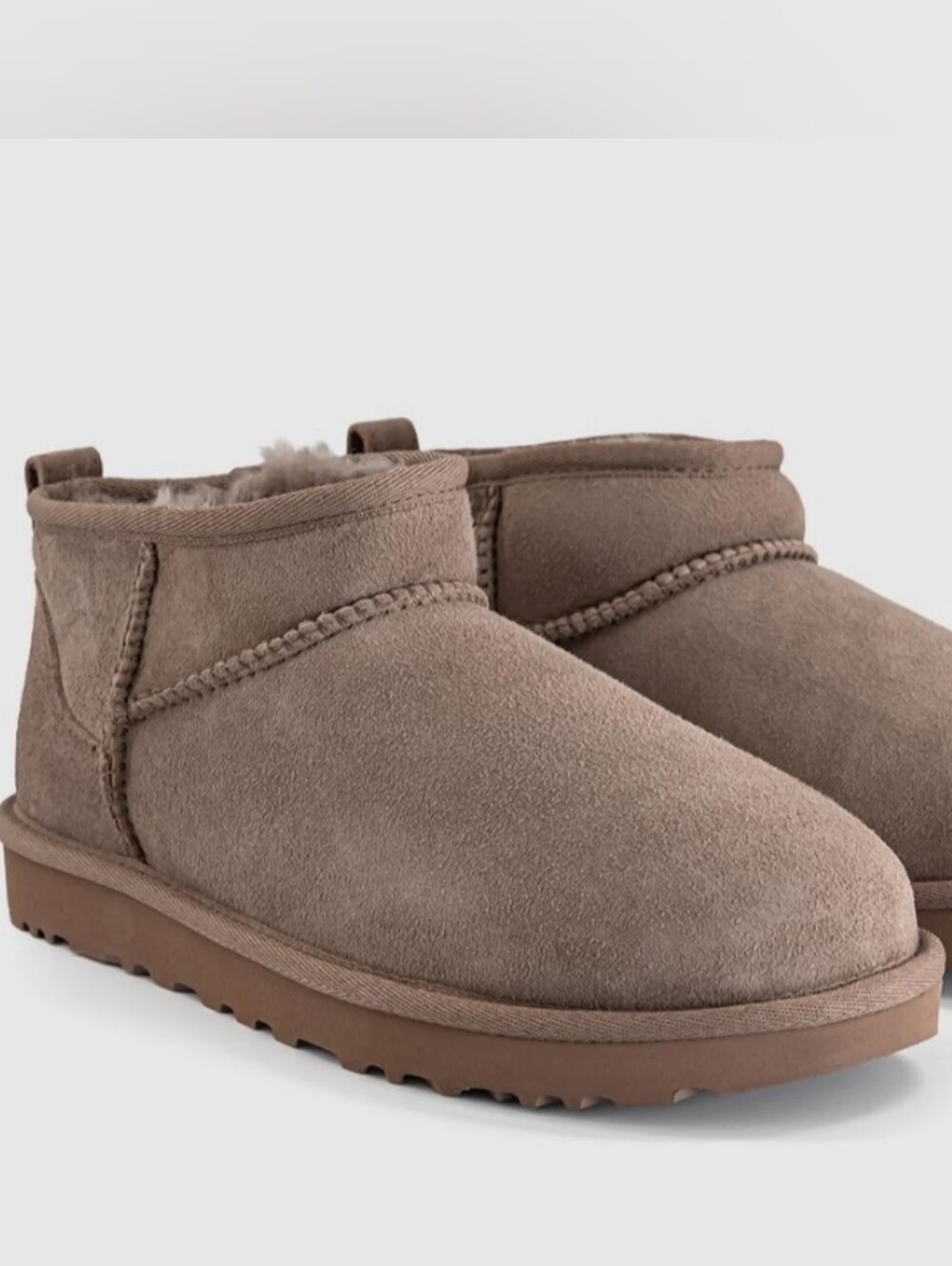 NEW UGG CLASSIC ULTRA MINI BOOTS